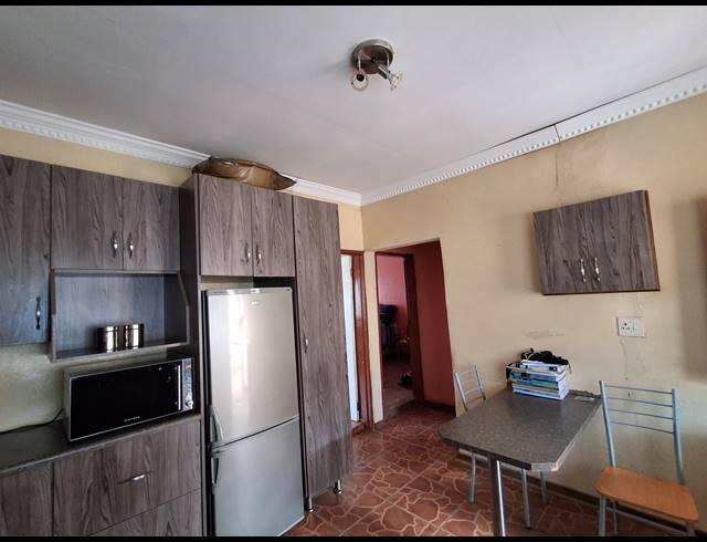 2 BEDROOM FREESTANDING FOR SALE IN JOUBERTON